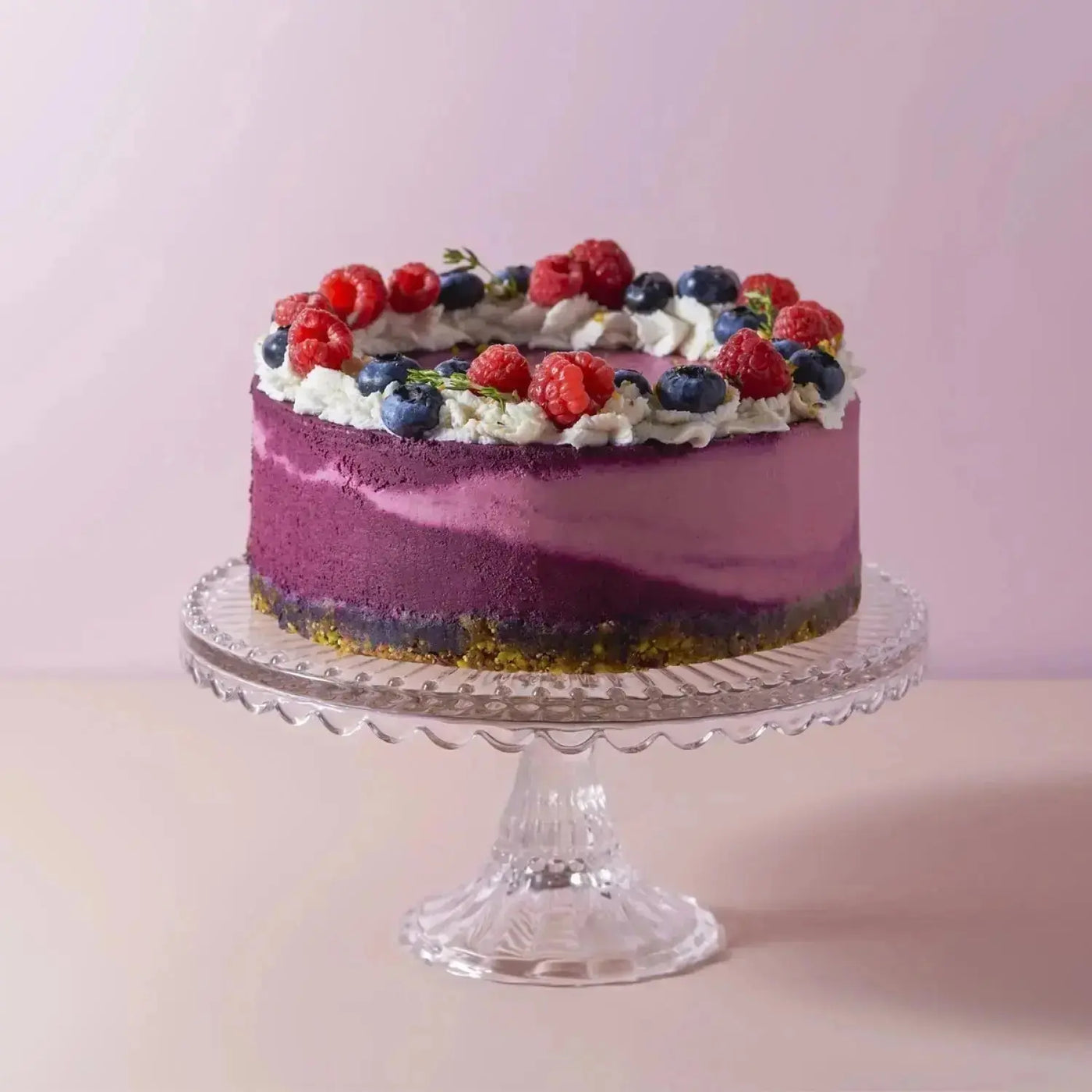 Blueberry raspberry RAW cake - Take a Break, An amazing dessert